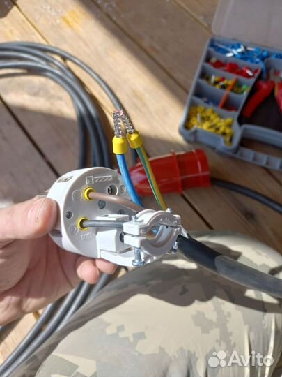 Услуги электрика выезд на дом