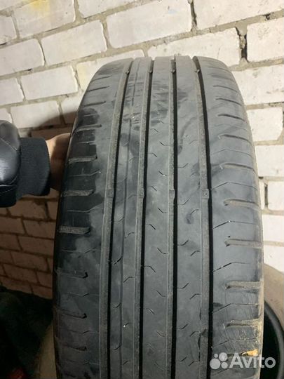 Continental ContiEcoContact 5 215/60 R17