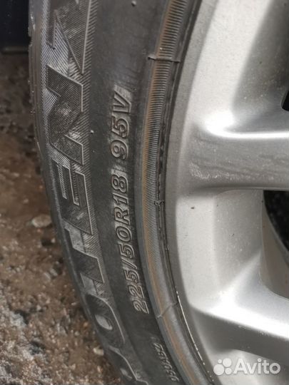 Bridgestone 613V 225/50 R18