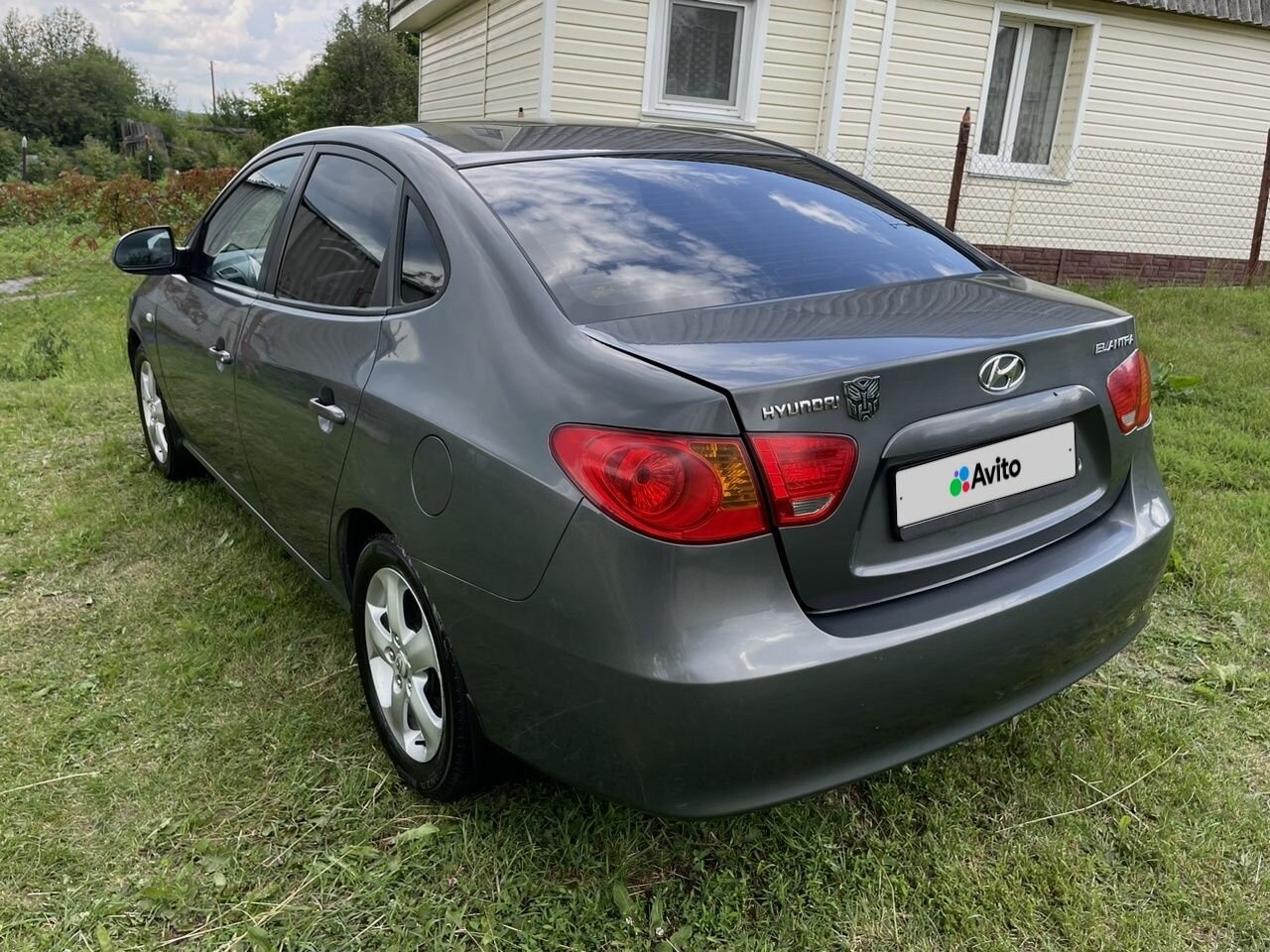 Hyundai Elantra: фото владельца