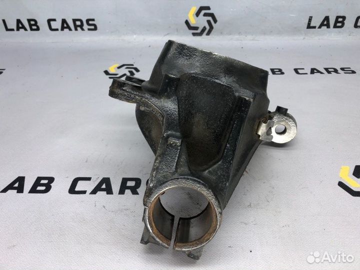 Кулак поворотный передний левый Bmw X3 F25