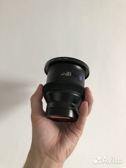 Carl Zeiss batis 40mm f2.0 CF Distagon