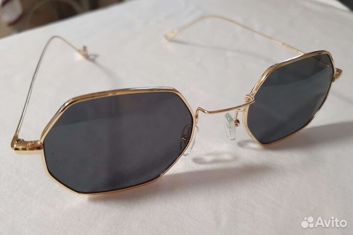 Солнцезащитные очки новые