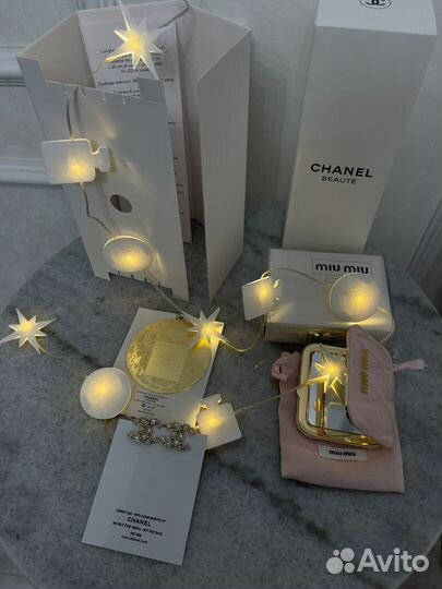 Оригинал. Гирлянда Chanel vip gift