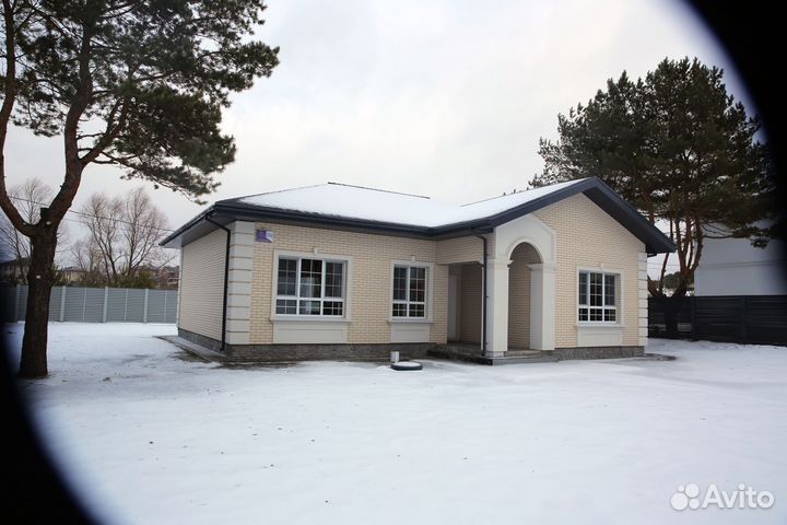 Кирпич железногорский белый