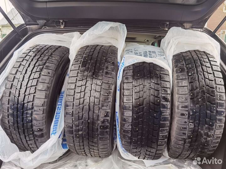 R18 Dunlop Winter Maxx 255/55, PCD 5x120 DIA 72.1