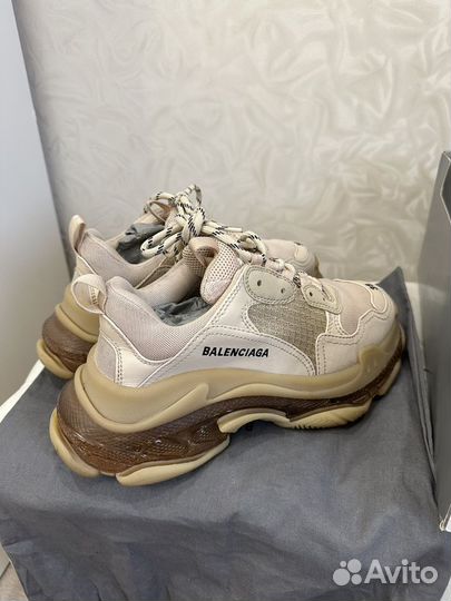 Кроссовки Balenciaga оригинал 38 размер