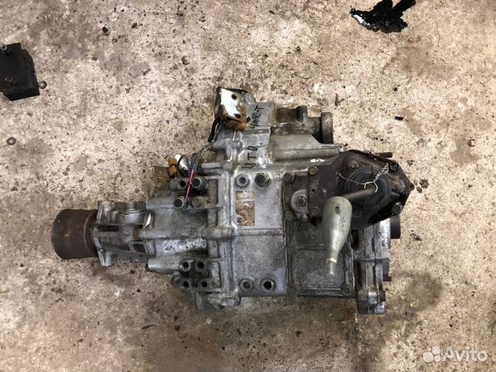 Раздаточная коробка Mitsubishi Pajero 4m40