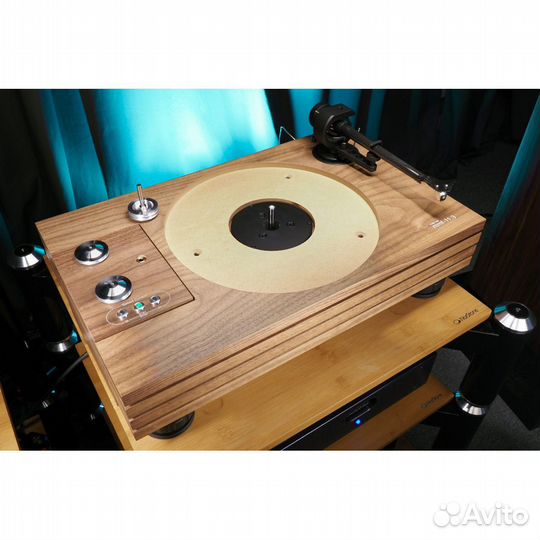 Проигрыватель винила Music Hall MMF 11.3 Walnut