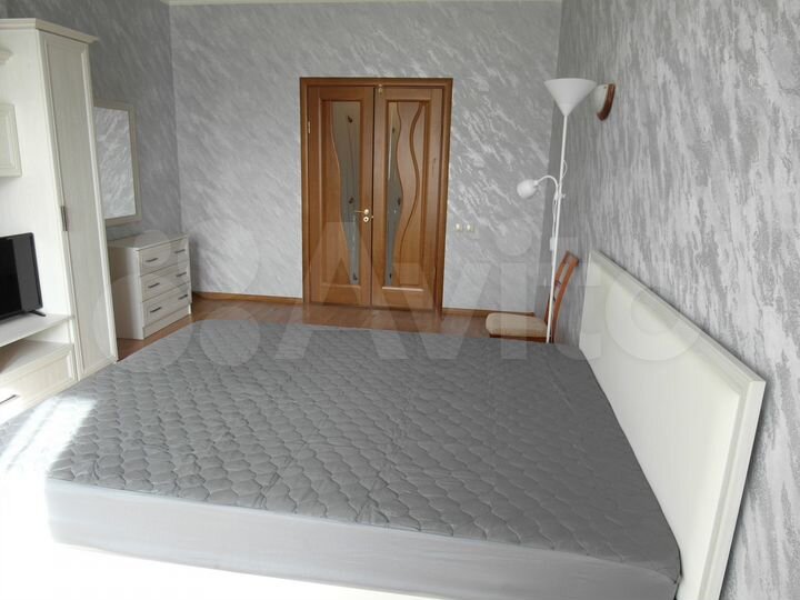 1-к. квартира, 53 м², 7/25 эт.