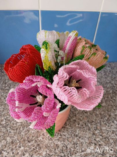 Цветы из бисера