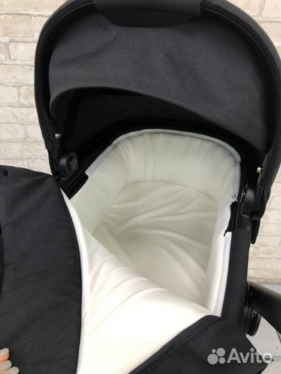 Коляска 3 в 1 Cybex Balios S Lux (Deep Black)