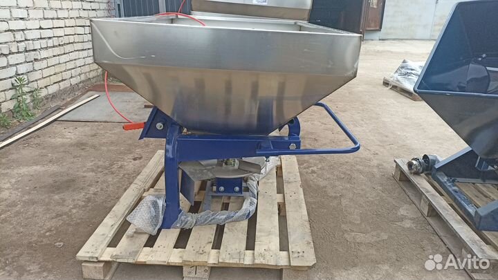 Разбрасыватель удобрений СКАУТ 2FX-600, 2023