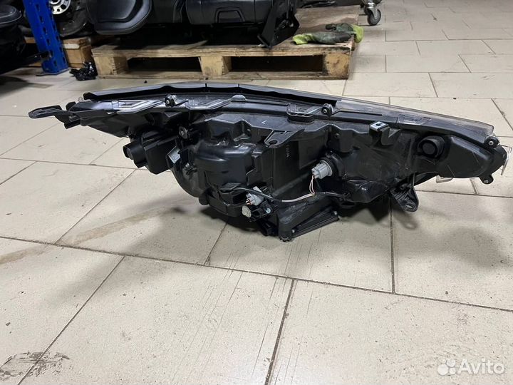 Фары передние пара full LED RAV 4 xa50 2021