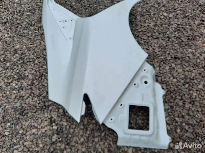 Крыло заднее правое Hyundai Elantra 7 2021