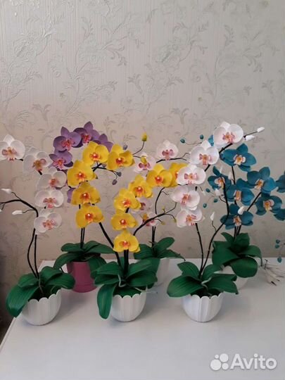 Ростовые цветы из изолона