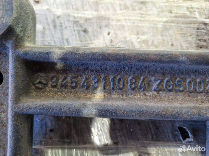 Кронштейн ящика акб Mercedes Benz Actros