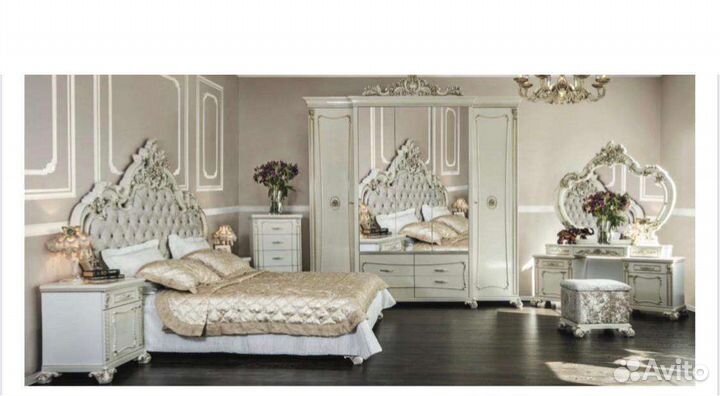 Продам спальный гарнитур