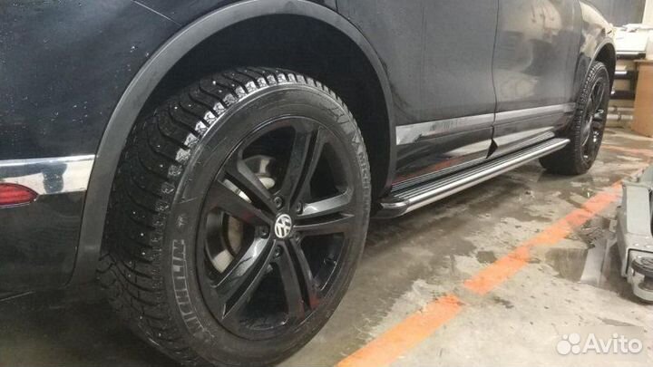 Пороги на Volkswagen Touareg 2011-2015