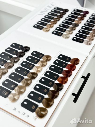 Стилист парикмахер