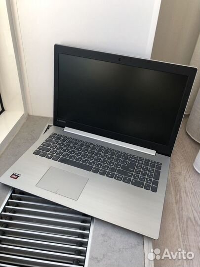 Ноутбук Lenovo