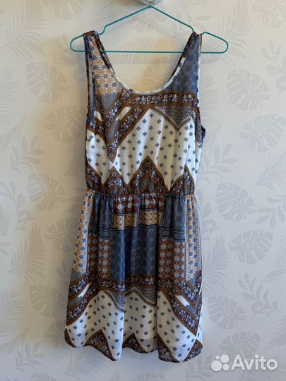 Платье летнее H&M (42 размер)