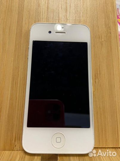 Телефон iPhone 4s 8gb