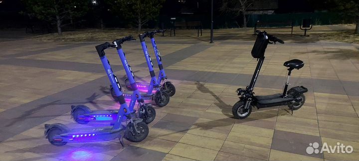 Самокат электрический kugo M 5