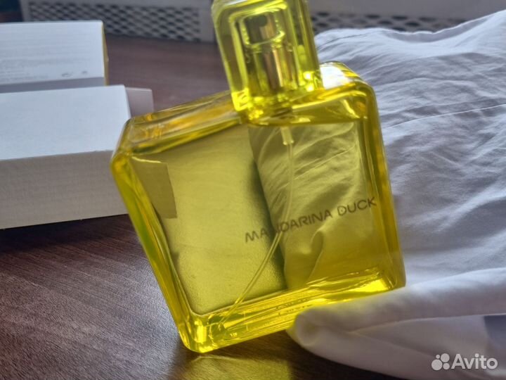 Рубашка и духи для Марины