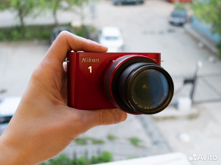 Nikon 1 J1