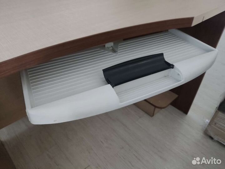 Компьютерный стол бу