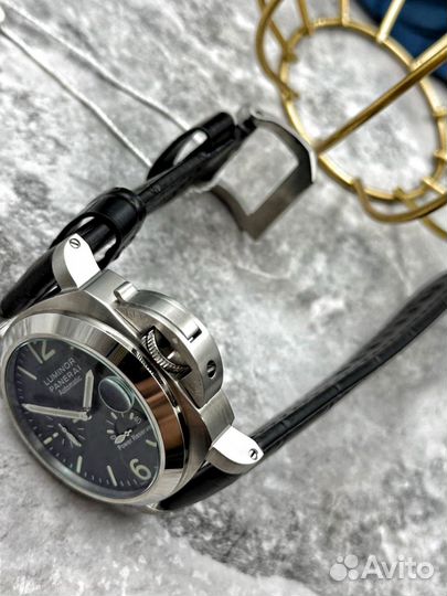 Механические мужские часы Panerai Luminor