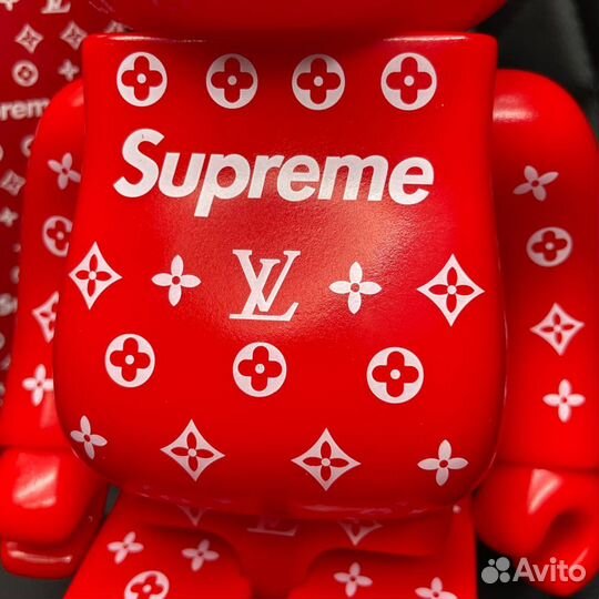 Игрушка Bearbrick Supreme