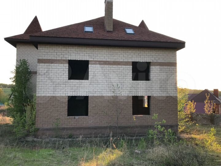 Коттедж 517 м² на участке 35 сот.