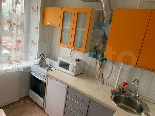 1-к. квартира, 38 м², 3/5 эт.