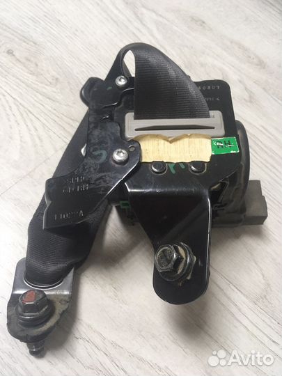 Ремень безопасности задний правый Kia Ceed SW jd