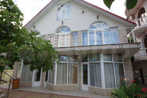 Гостиница, 400 м²