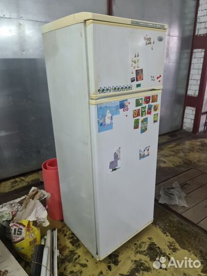 Холодильник не рабочий