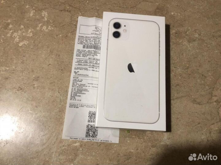 iPhone 11, 128 ГБ