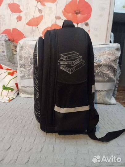Рюкзак школьный