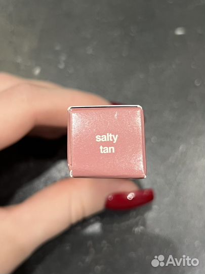 Блеск для губ rhode