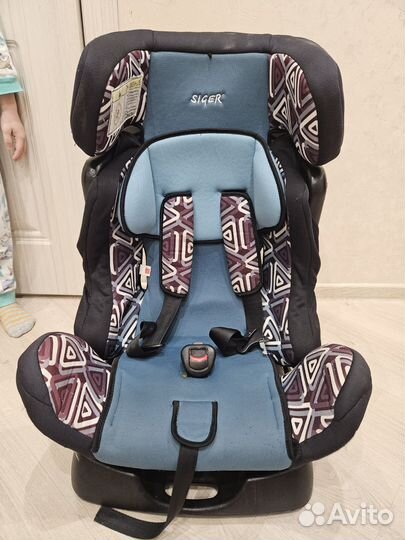 Автокресло 9-18