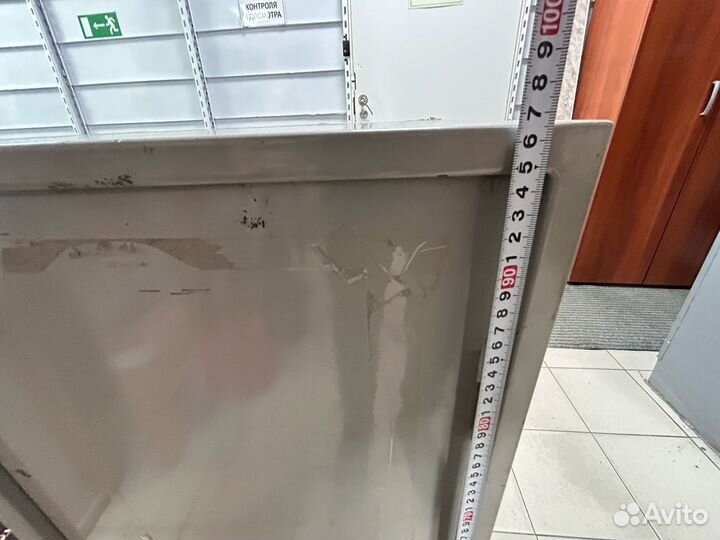 Сейф металлический