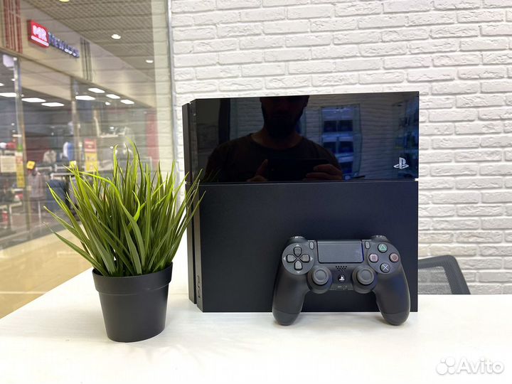 Sony PS4 Fat в отличном состояни