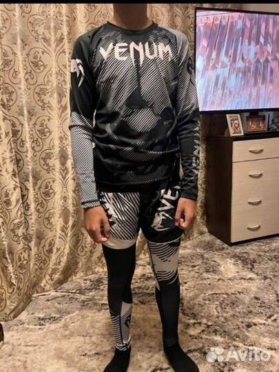 Спортивный костюм venom xs