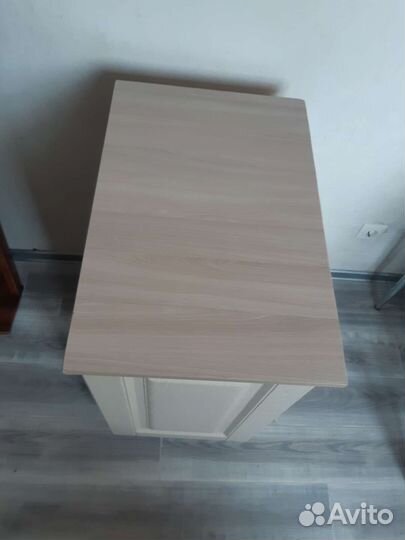 Тумба новая