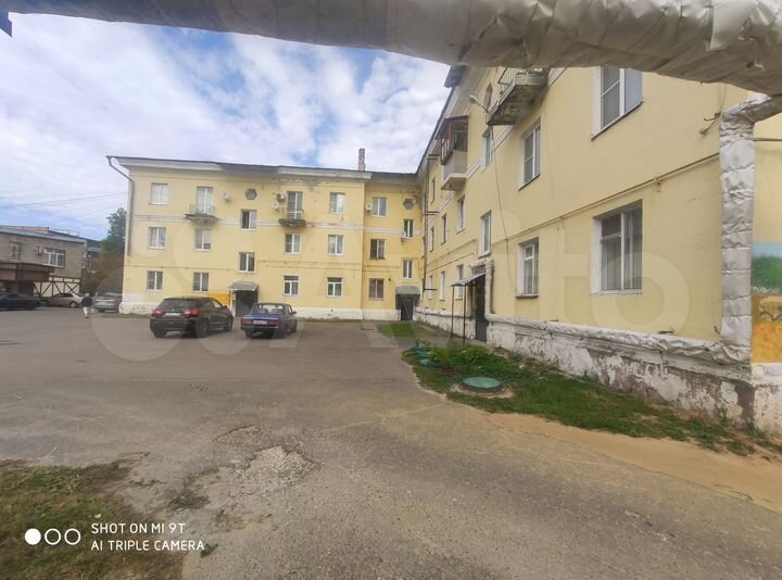 2-к. квартира, 57,2 м², 1/3 эт.