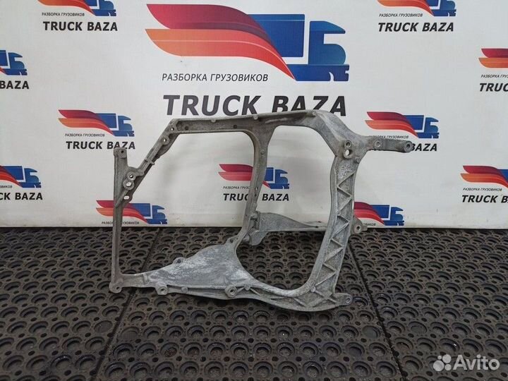 Кронштейн фары левой Daf XF106