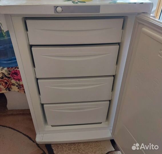 Холодильник новый