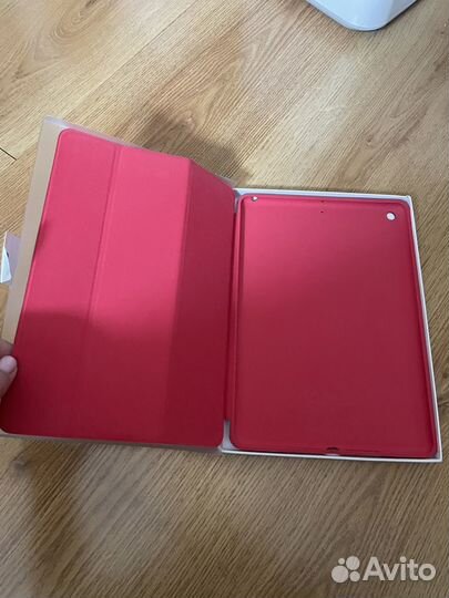 Чехол-книжка для iPad 10.2